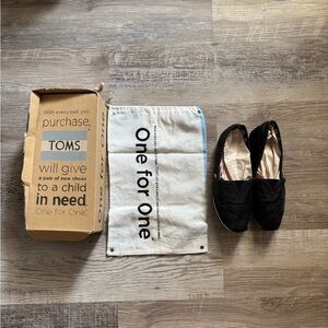 TOMS Dark/Grey Charcoal Canvas Slip-Ons